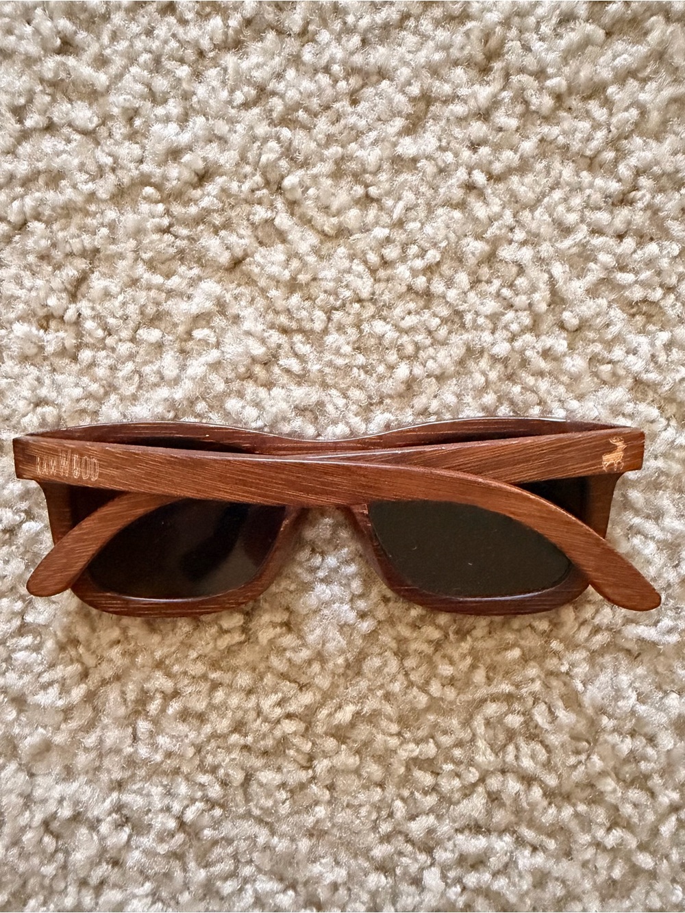 Men's Wooden-Style Sunglasses — Brown Frame with Dark Lenses